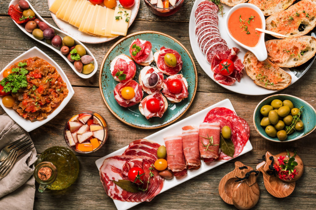 No discussion about Spanish street food can begin without mentioning tapas