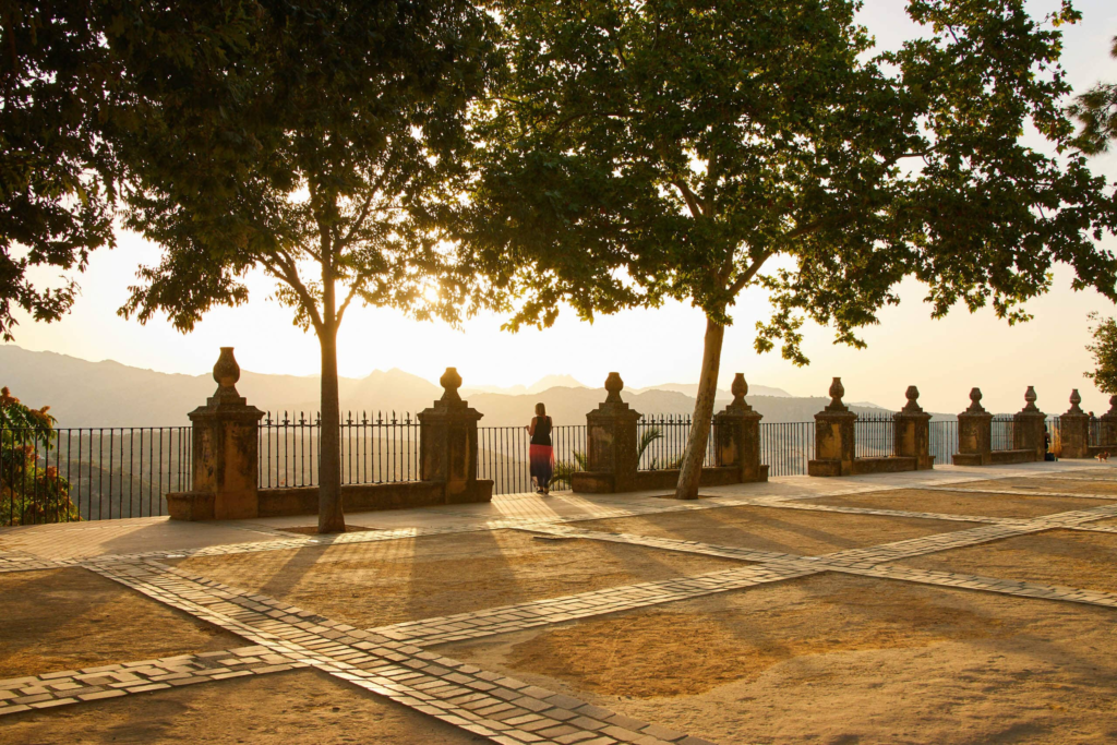 This serene park, located near the edge of the Tajo gorge, offers a peaceful escape from the hustle and bustle of the town