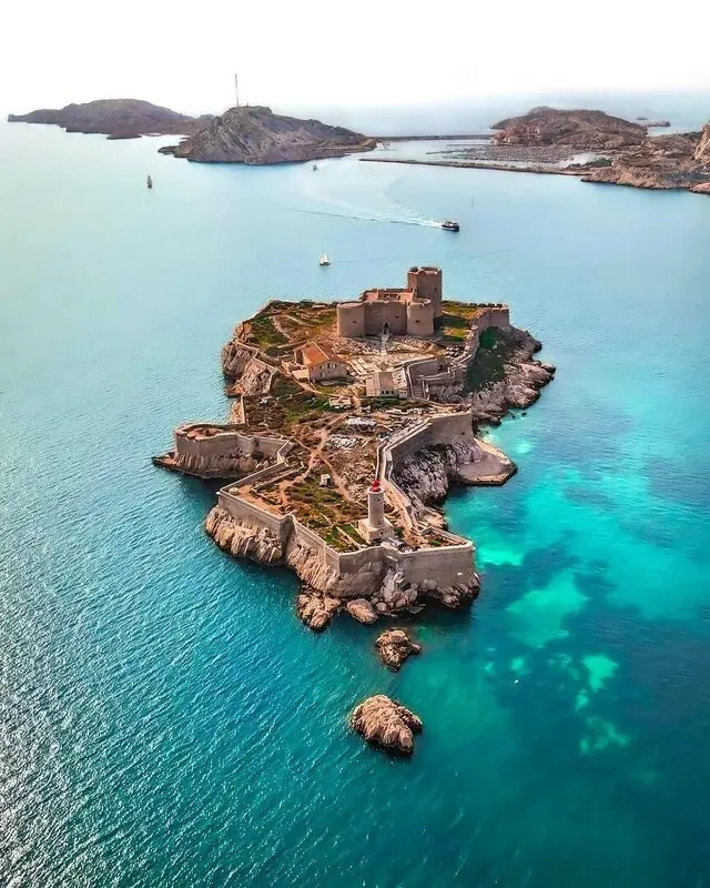 The Château d’If, located on the small island of If in the Frioul Archipelago, is one of Marseille ’s most famous landmarks, thanks to Alexandre Dumas' novel "The Count of Monte Cristo."