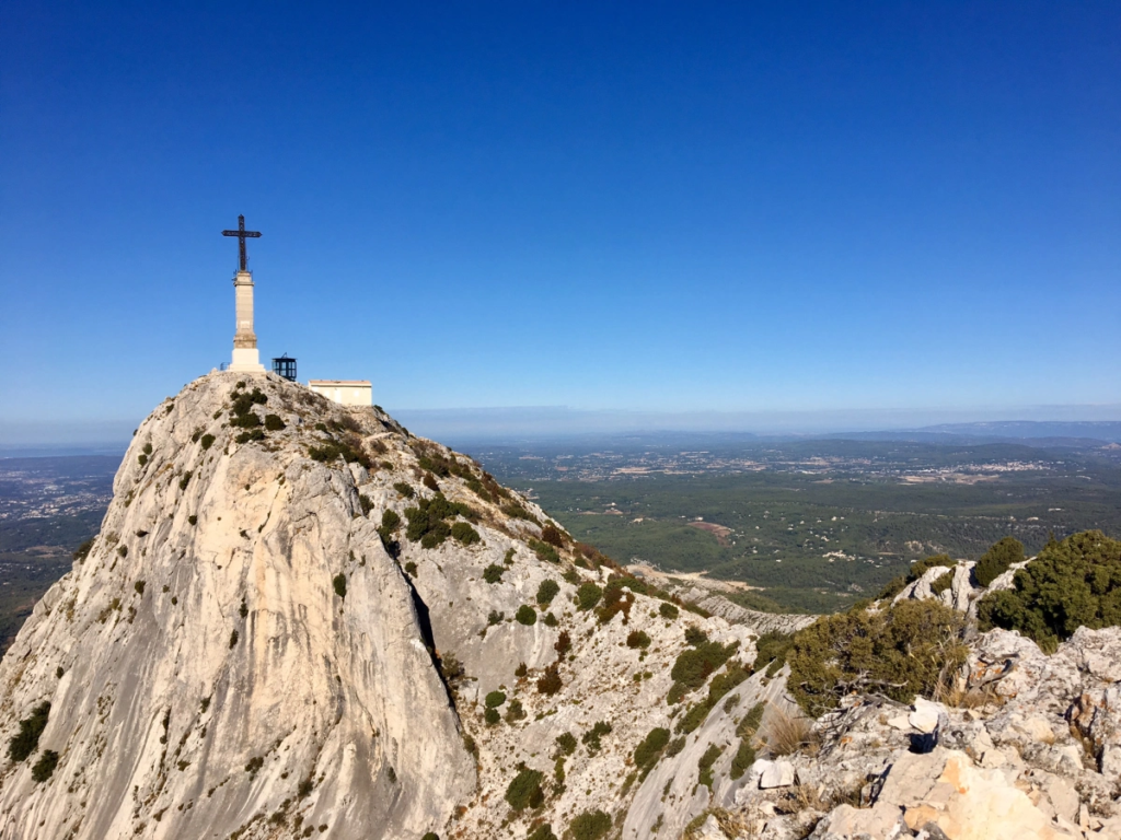 Just outside Aix-en-Provence lies Montagne Sainte-Victoire, a mountain that was a major source of inspiration for Cézanne