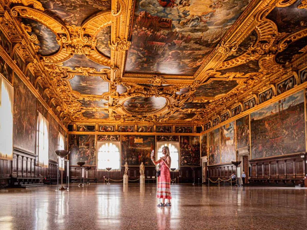 The Doge’s Palace is a symbol of Venice’s glorious past as a powerful maritime republic