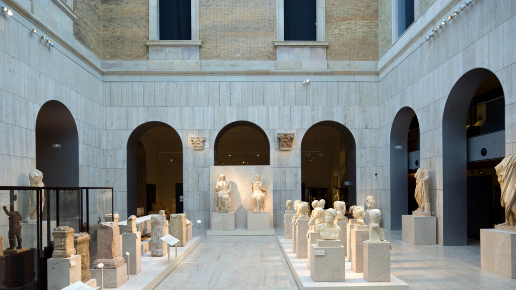 Home to one of the richest collections of ancient Greek art, the National Archaeological Museum is a treasure trove for history enthusiasts