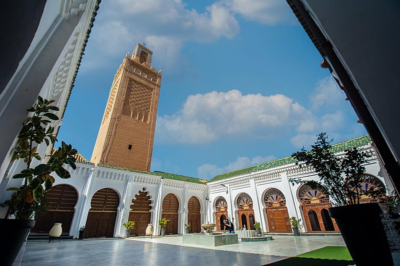 Tlemcen, located in the northwest near the Moroccan border, is renowned for its Moorish architecture and historical significance. Often referred to as the "Pearl of the Maghreb," Tlemcen is a cultural treasure trove.