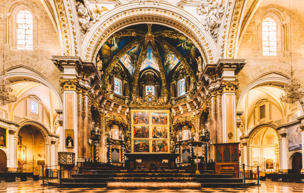 Valencia Cathedral, also known as La Seu, is a stunning Gothic-style cathedral located in the heart of the old town