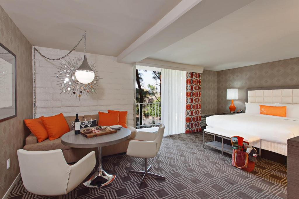 The Garland is a charming retro-chic hotel located in the heart of North Hollywood