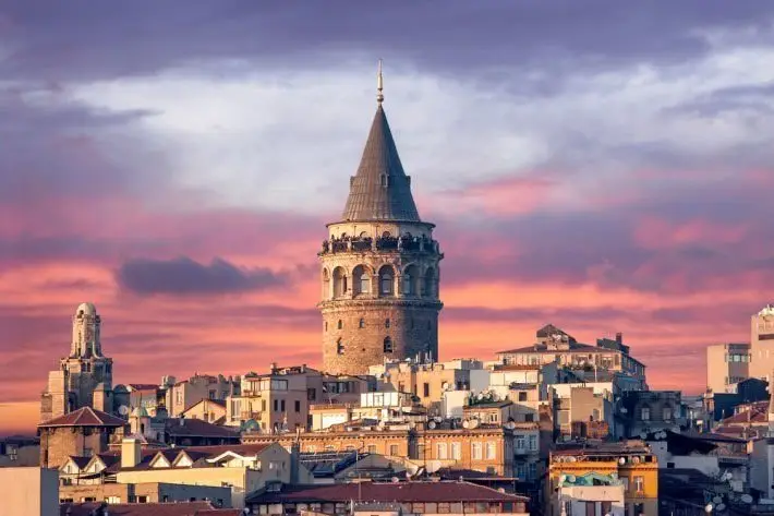 The Galata Tower offers one of the best panoramic views of Istanbul. Originally built by the Genoese in 1348, the tower stands at 67 meters (220 feet) tall and provides breathtaking 360-degree views of the city, including the Golden Horn, the Bosphorus, and the historical peninsula.